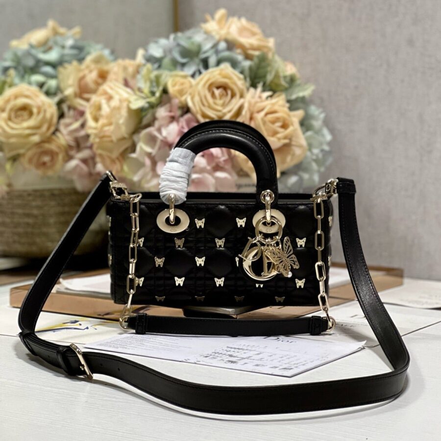 Dior Lady Dior black bag – front view