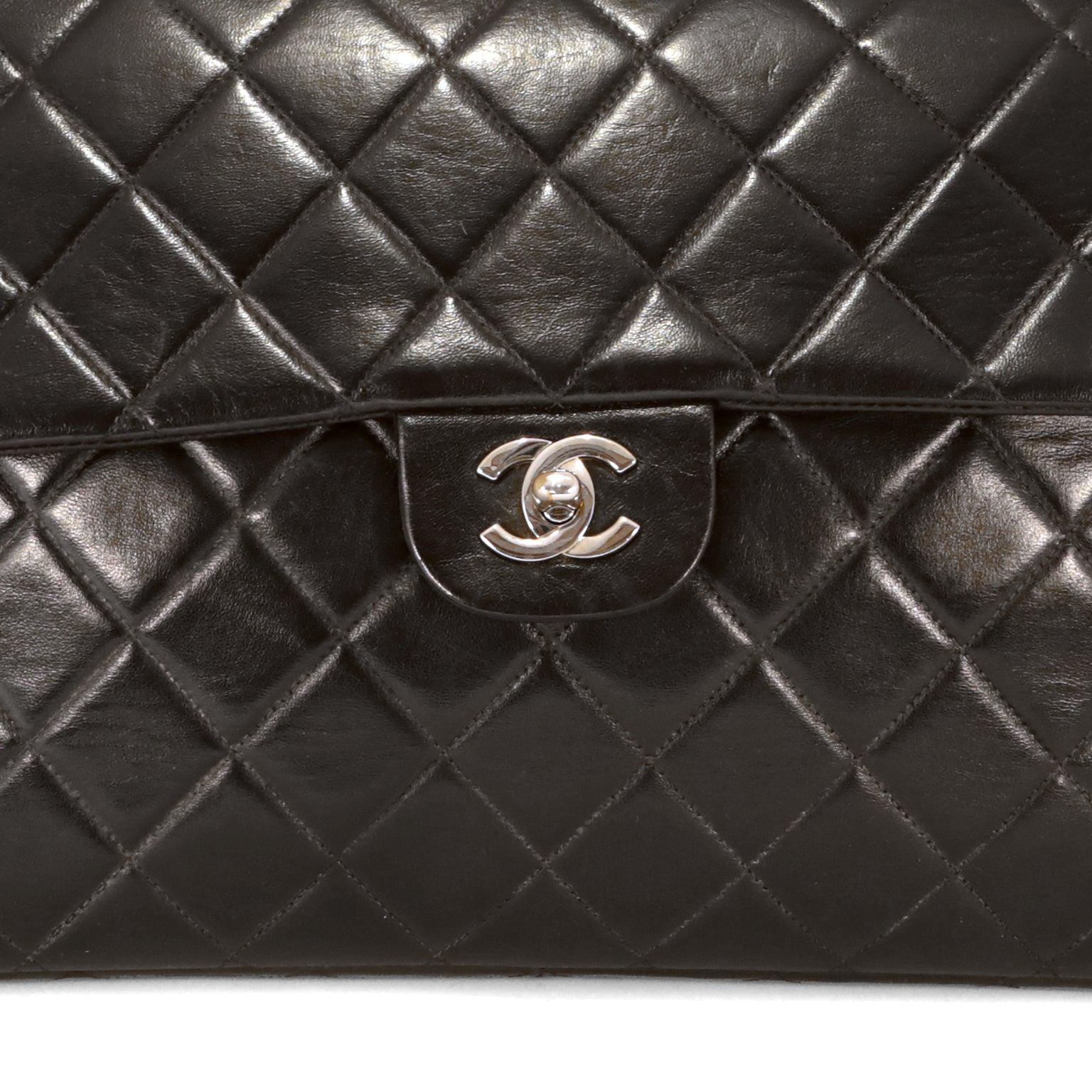 Chanel أسود Lambskin Classic Flap Backpack