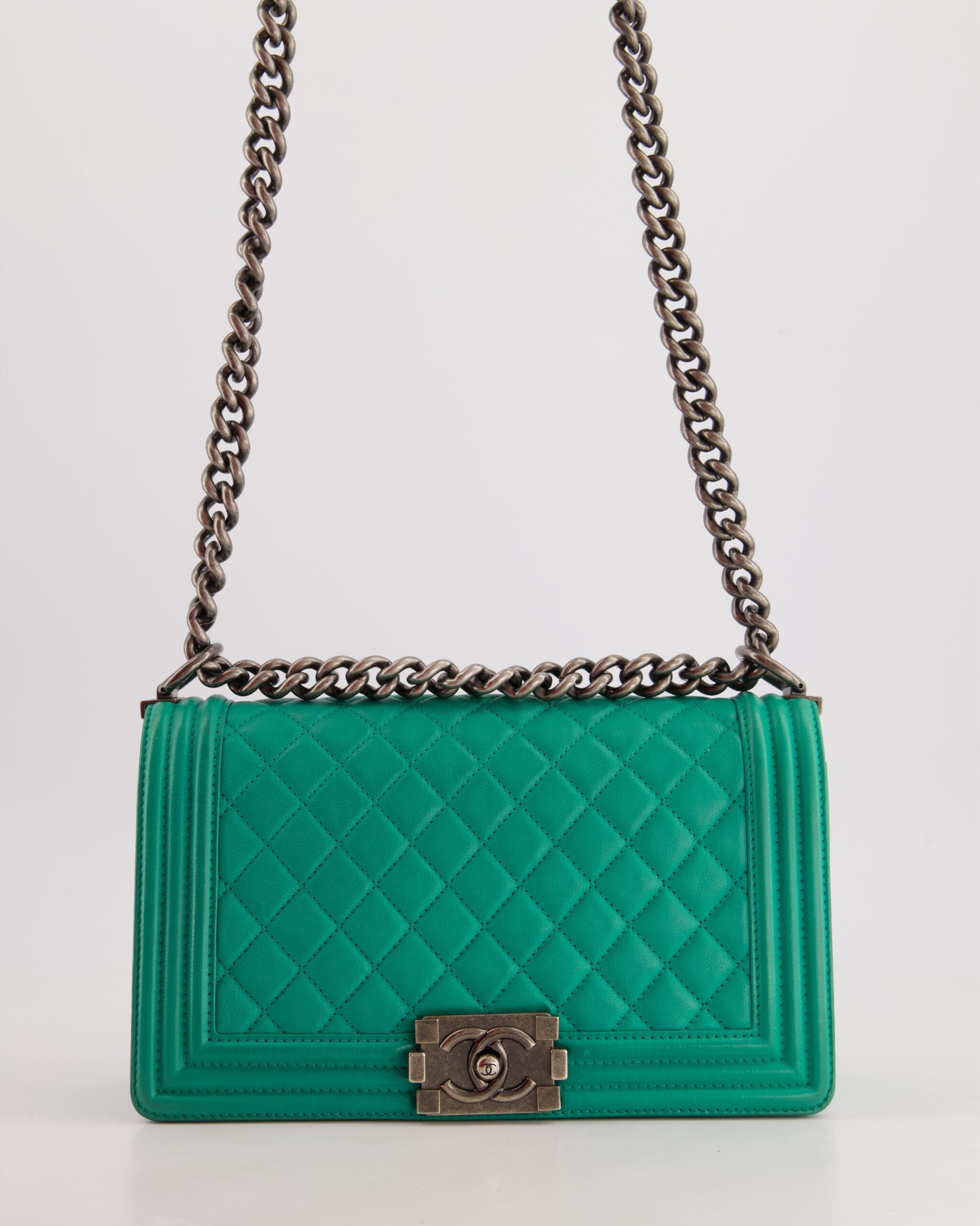 *HOT* Chanel Mint أخضر متوسط Boy Bag in جلد عجل جلد with Ruthenium Hardware