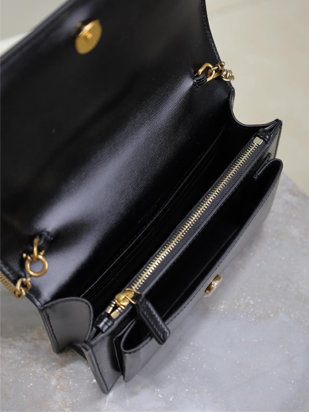 Sunset صغير BAG 19 IN أسود جلد عجل Copper Hardware